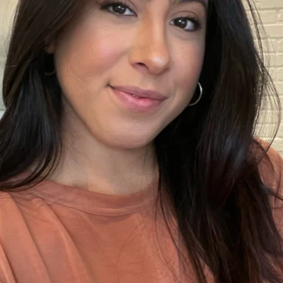Ariana R.